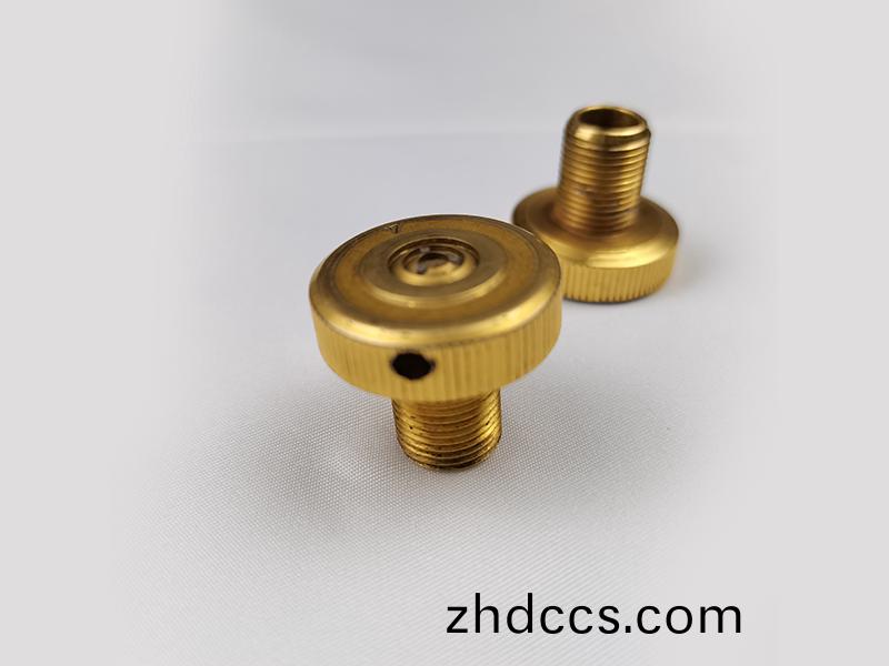 得人精工爲電(dian)子行業提供吸嘴、颳(gua)刀(dao)、測試平檯、分選盤等