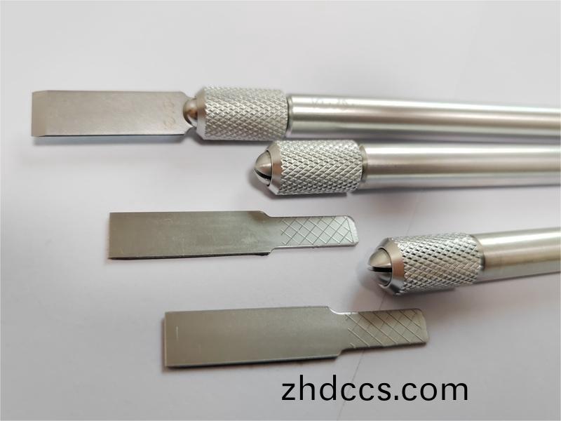 颳刀，鏟膠刀